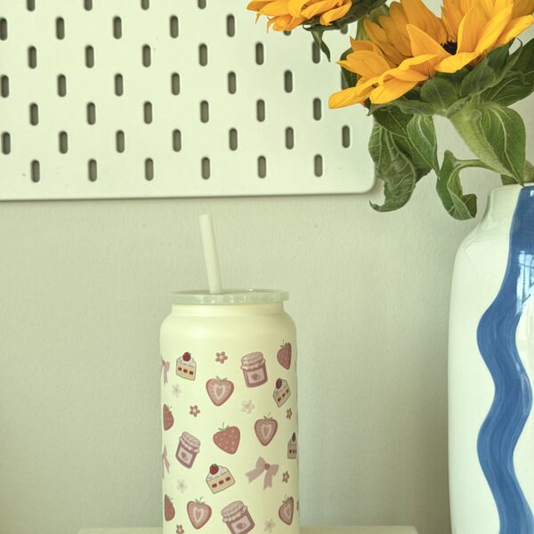 Strawberry mug